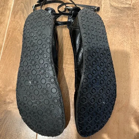 Drifter Custom Ballet Flats – Black Wrinkled Leather, Double Ankle Straps, Vibra - Picture 4 of 5